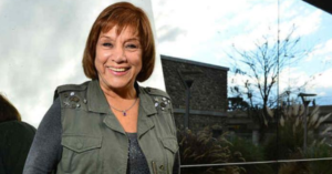 Lee más sobre el artículo Henny Trayles