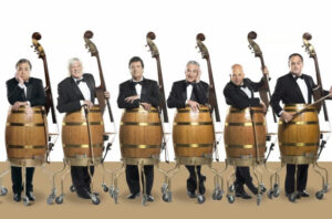 Lee más sobre el artículo Más funciones para la despedida de Les Luthiers